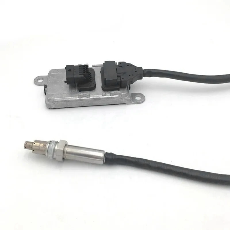 Nitrogen Oxygen Sensor For Volvo Engine D13B Truck FH11 FH16 FL5 FM11 FM13 FM16 22827995 5WK97372