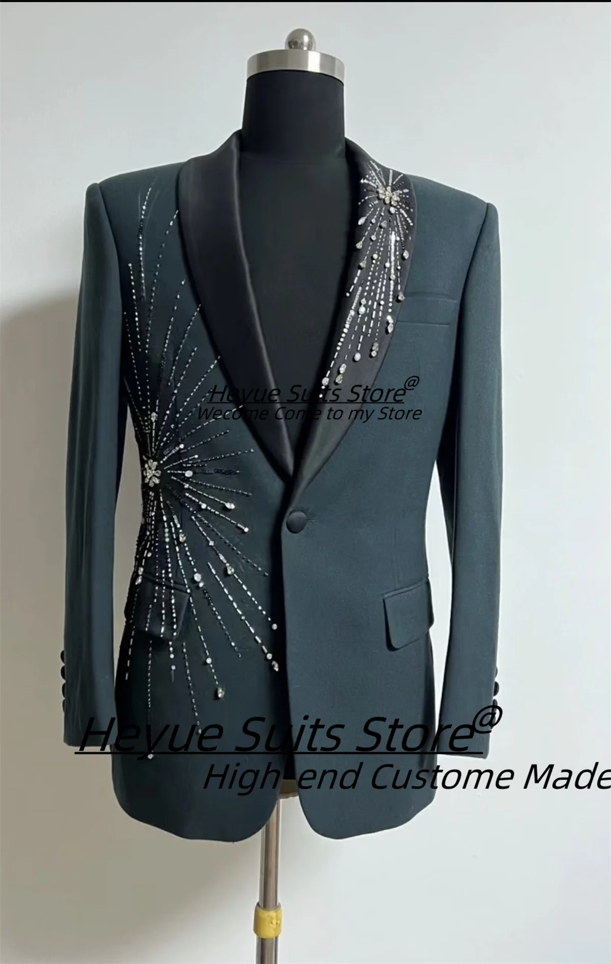 

Elegant Formal Groom Wedding Tuxedos Shiny Bead embroidery Wedding Groom Tuxedos 2 Pcs Sets Male Slim Blazers trajes para hombre