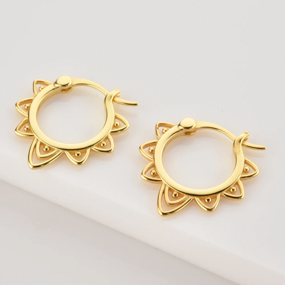 ANDYWEN 925 Sterling Silver Gold Flower Hoops Piercing Clips Pendientes Luxury Plain 2022 Women Wedding Jewelry Rock Punk Jewels
