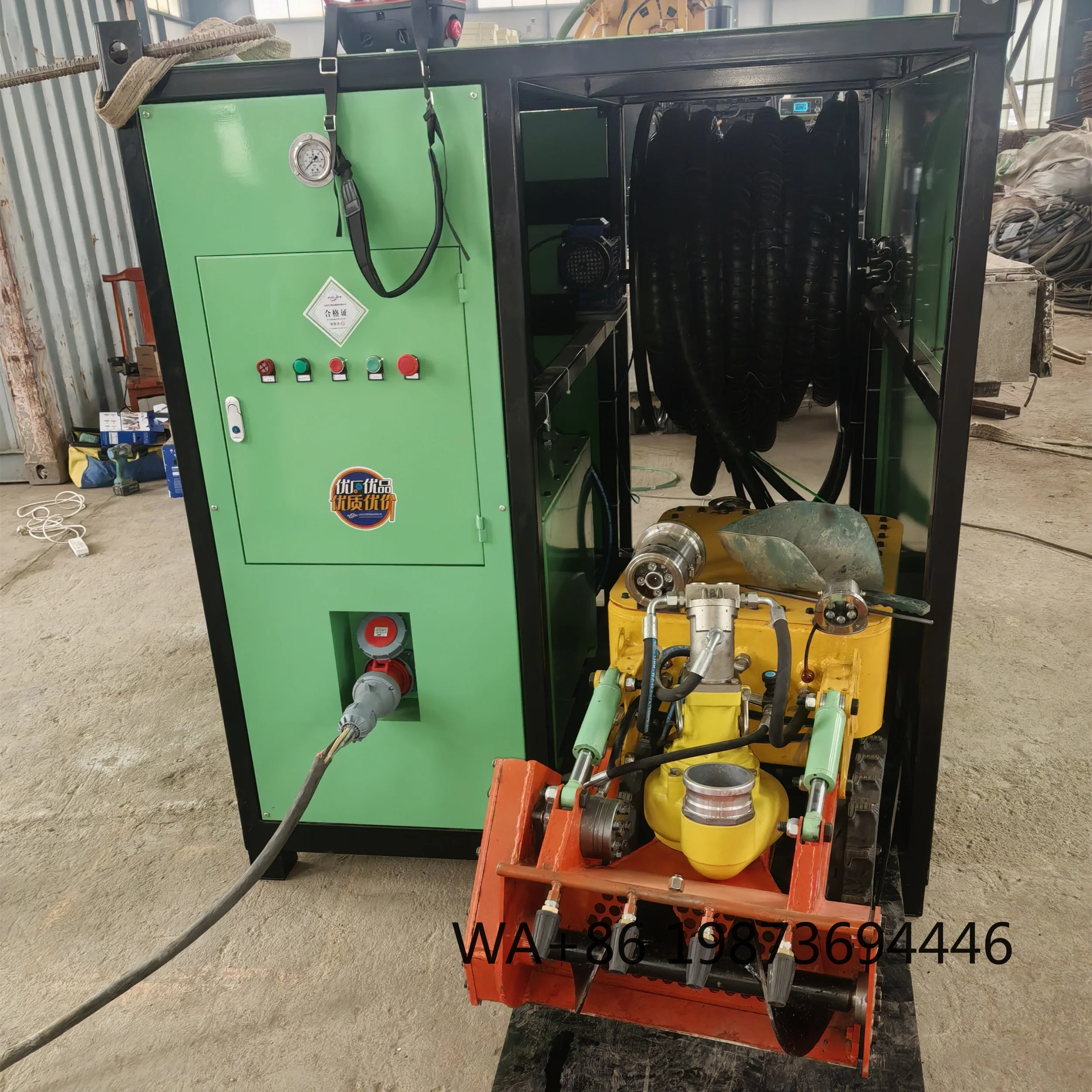 Fully waterproof underwater dredging robot, professional industrial sludge cleaning equipment