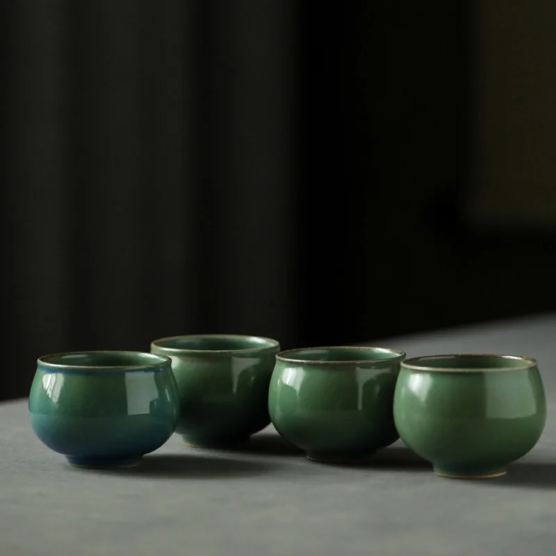 ★Kung Fu Tea Cup Single Kiln Baked Vakarufalhi Green Master Cup Handmade Jingdezhen Porcelain Tea Tasting Cup New Year Tea Gift