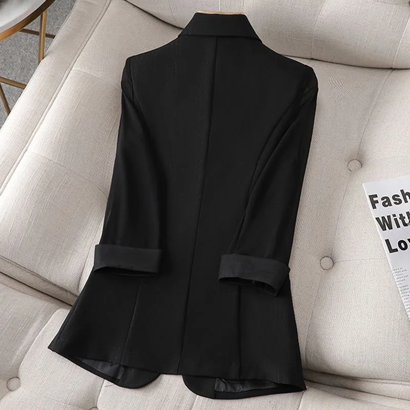 سترة شيفون بيضاء أنيقة كورية للسيدات صيفية 3/4 كم سترة خفيفة الوزن 2025 مقاس كبير بدلة مكتب أنيقة صغيرة معطف جديد