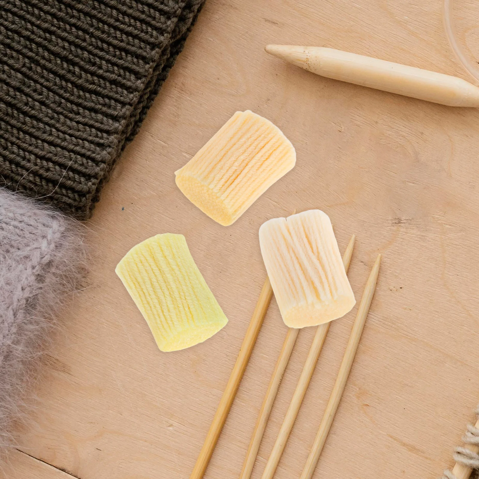 

7Pcs Carpet Embroidery Yarn Kit Colorful Pre-Cut Acrylic Latch Hook Rug Crafting for Beginners DIY Home Decor 3D Texture Design