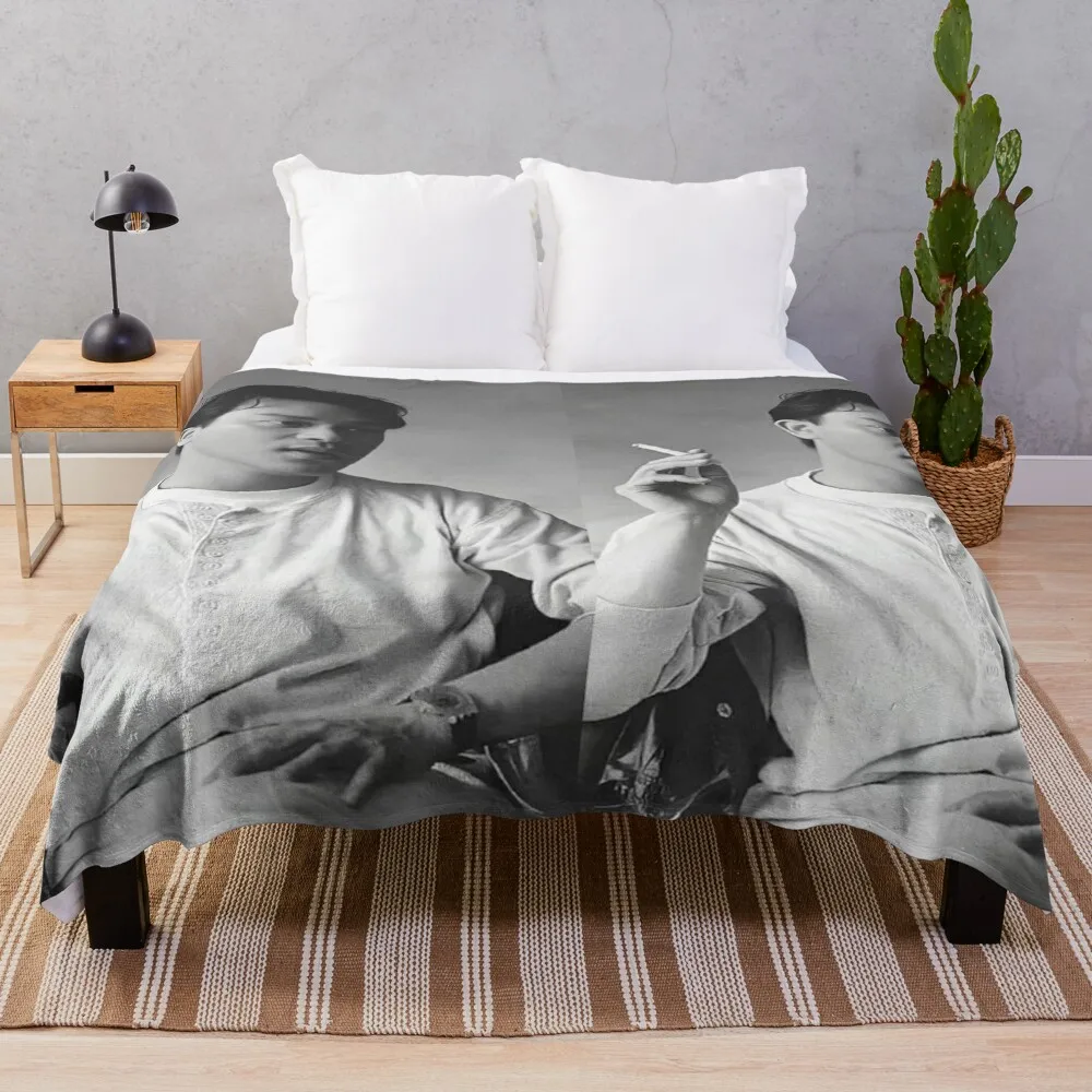 leslie cheung BW Throw Blanket Sofa Quilt heavy to sleep Soft Plush Plaid Blankets