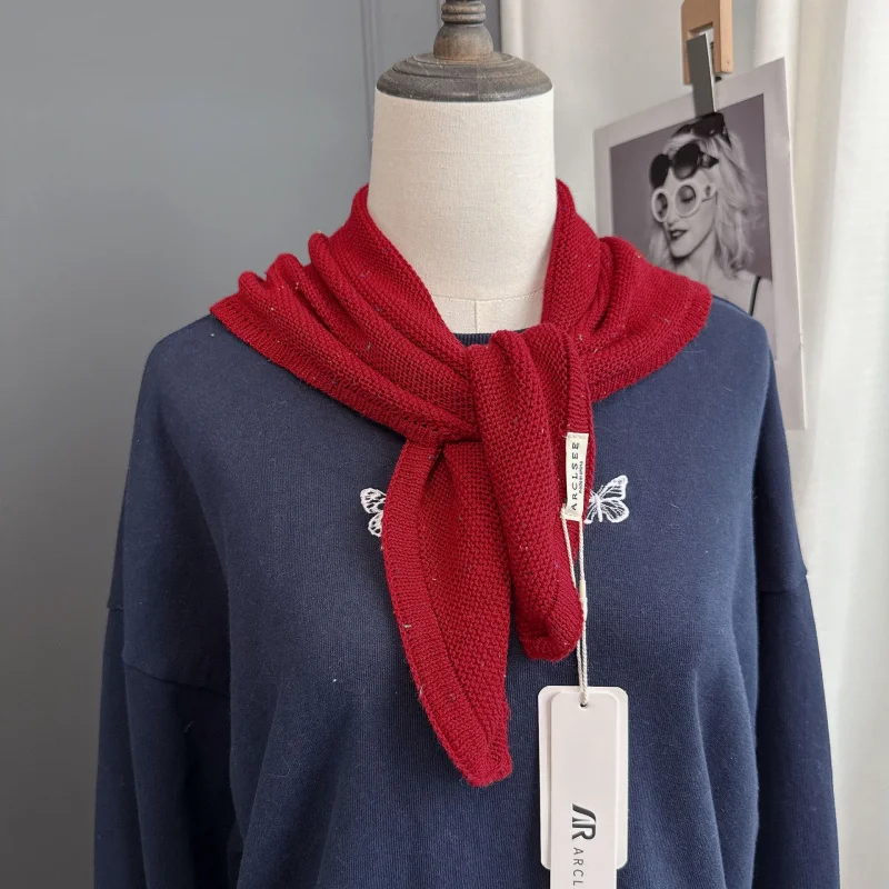 

soft cotton yarn high-quality polka scarf women, new round-corner design, high-quality winter neck scarf