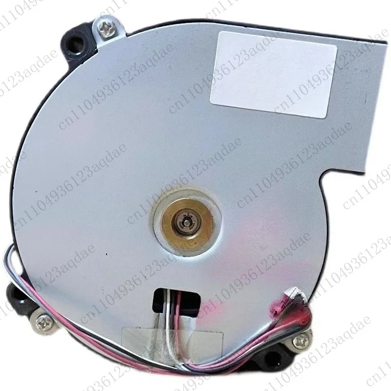 Вентилятор проектора Впускной вентилятор SF84M12-51AP 12 В 0,7 А 4-проводной вентилятор