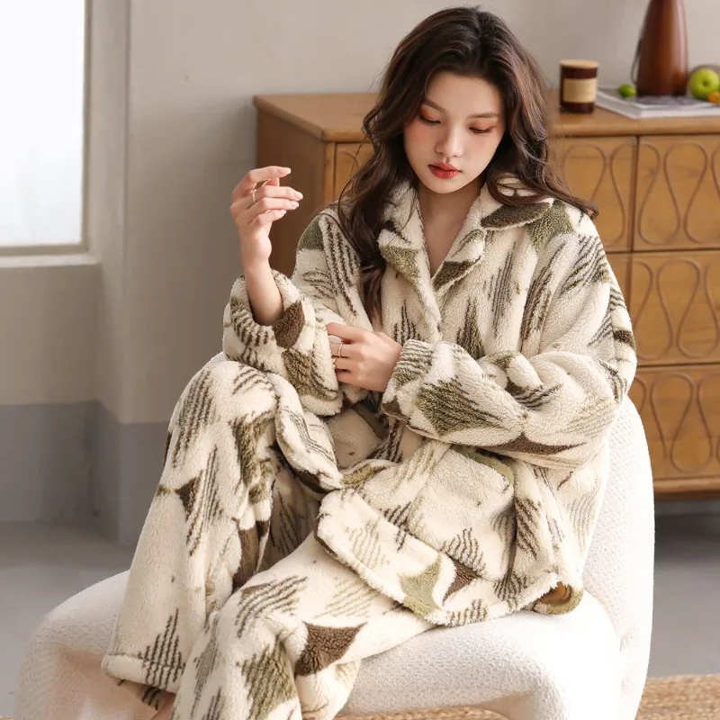 Pajamas Can Be Worn Outside Women's Winter Thickened Coral Fleece Loungewear High Gram Weight Korean Version of Fleece Warm Suit