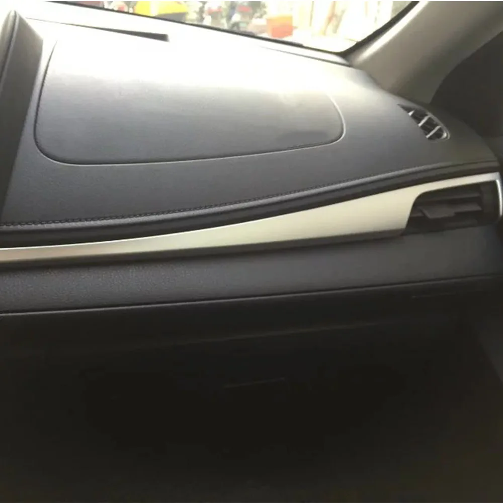Car Inner Front Air Conditioning Outlet Vent Middle Console Control Dashboard Panel For Toyota Vios/Yaris Sedan 2014 2015 2016