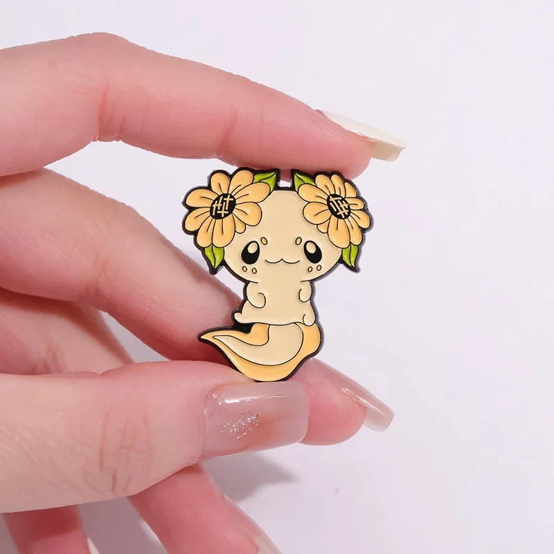 Cute Salamander Enamel Pins Ocean Animals Cartoon Broohes Metal Lapel Badge Backpack Clothes Accessories Jewelry Gift for Friend