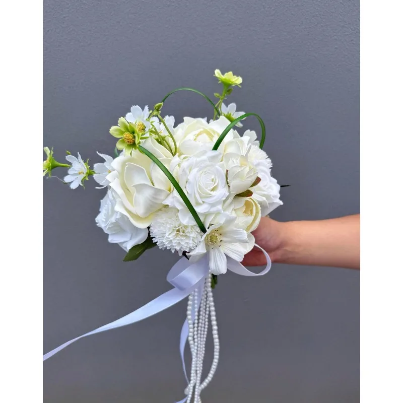 

Корейский свадебный букет для невесты премиум-класса, белые розы, искусственные цветы, букет для свадебной фотосессии, сертификат, регистрация, ручная работа