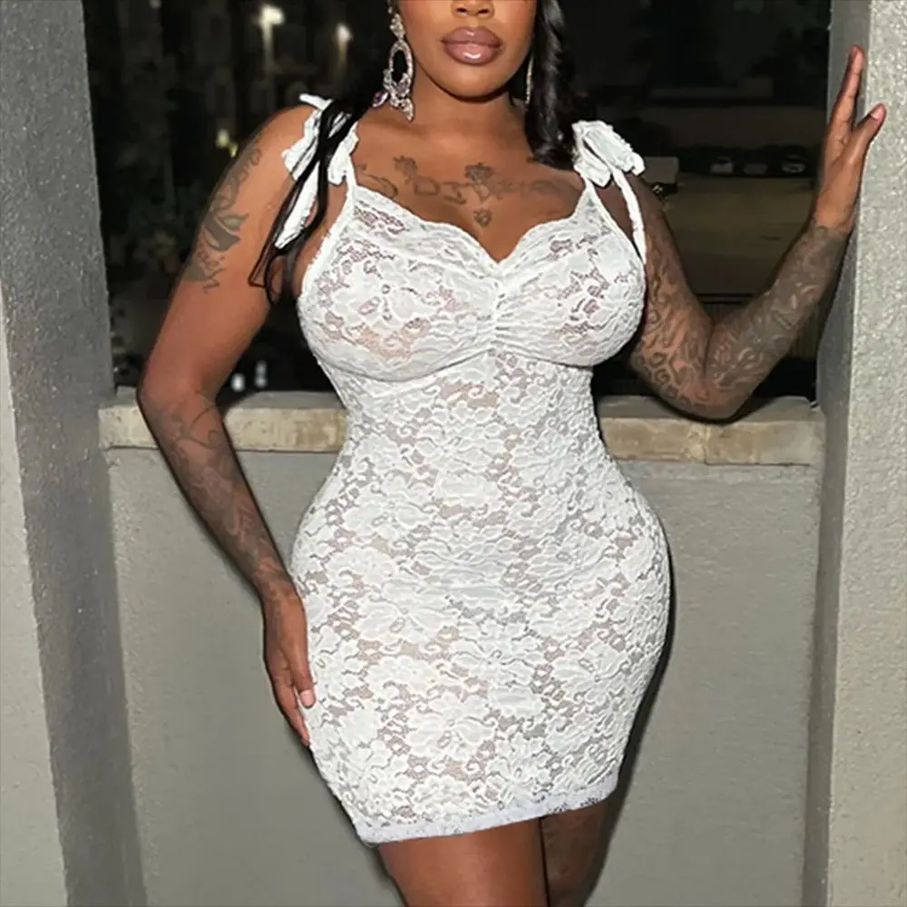 여성용 신상품 시스루 피팅 스트랩리스 드레스 플로럴 레이스와 하이웨이스트 디자인