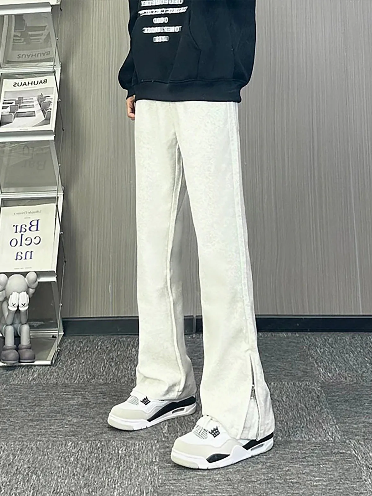 

Loose Men's Straight Leg Pants Spring Season Casual Trousers Side Zipper Split Knife White Grey Sporty Slim Fit Straight Tube