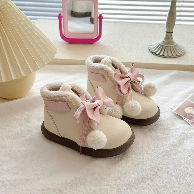 

Ботильоны для девочек с милыми большими бантами, детские ботинки принцессы с мягкой подошвой, новинка зимы 2025, детские кожаные сапоги, элегантные для девочек