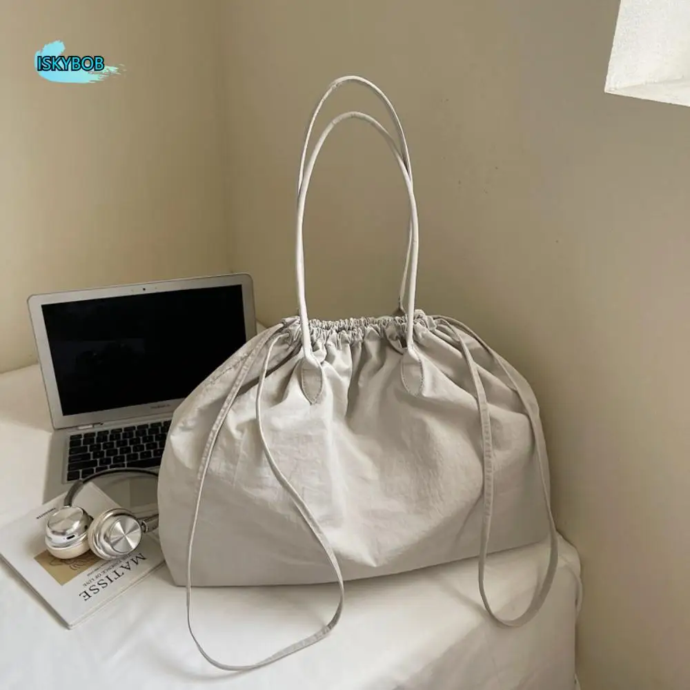 

Trendy Solid Color Nylon Totes Bag Versatile Large Capacity Overlarge Drawsting Bag Light Weight Casual Women's Handbag Ladies