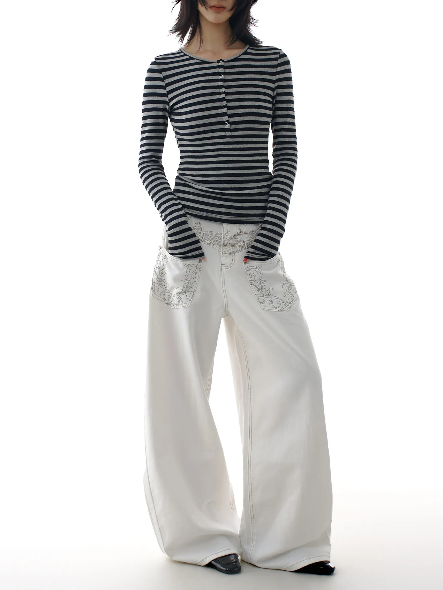 ZHISILAO جديد التطريز الأبيض واسعة الساق مستقيم الجينز النساء خمر عادية فضفاض فضفاض كامل طول الدينيم السراويل الشارع الشهير 2025