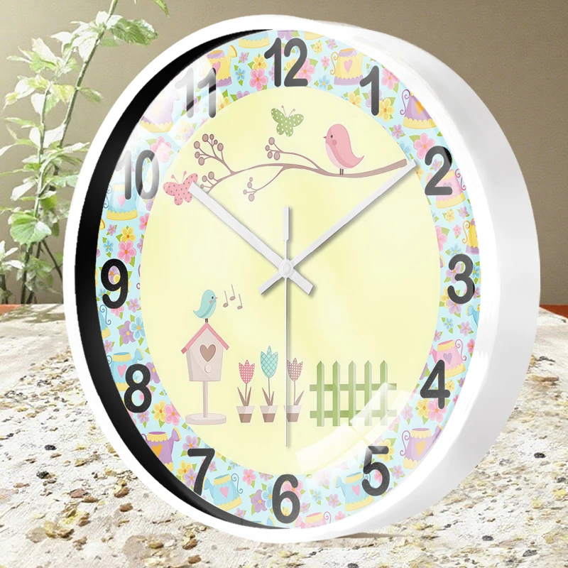 ساعة حائط معلقة مستديرة صامتة على شكل طائر الغناء، مناسبة لغرفة المعيشة والمدرسة وغرفة الدراسة وغرفة النوم وهدايا الأطفال