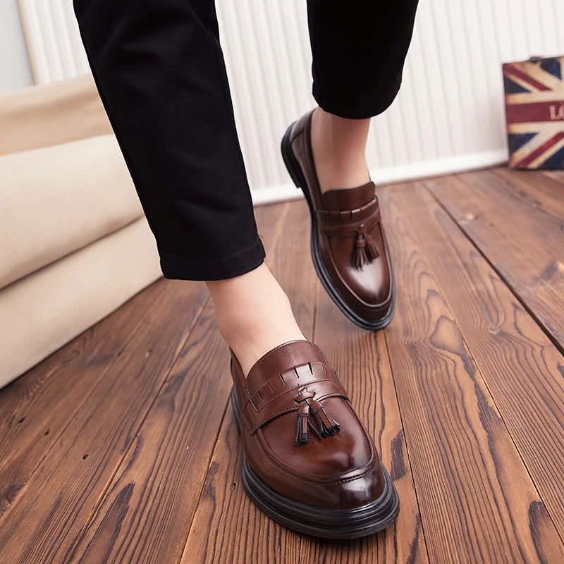 

Men's casual loafers Classic Gentleman Elegant Style Work Business Office Outdoor comfortable leather shoes Tassel 38-46