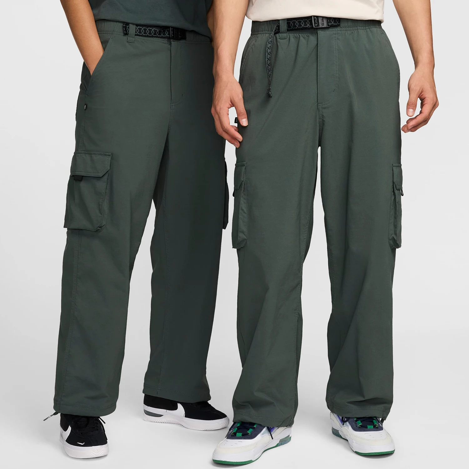 

Nike genuine New Men's Woven Loose Casual Sports Cargo Pants FV7348-338
