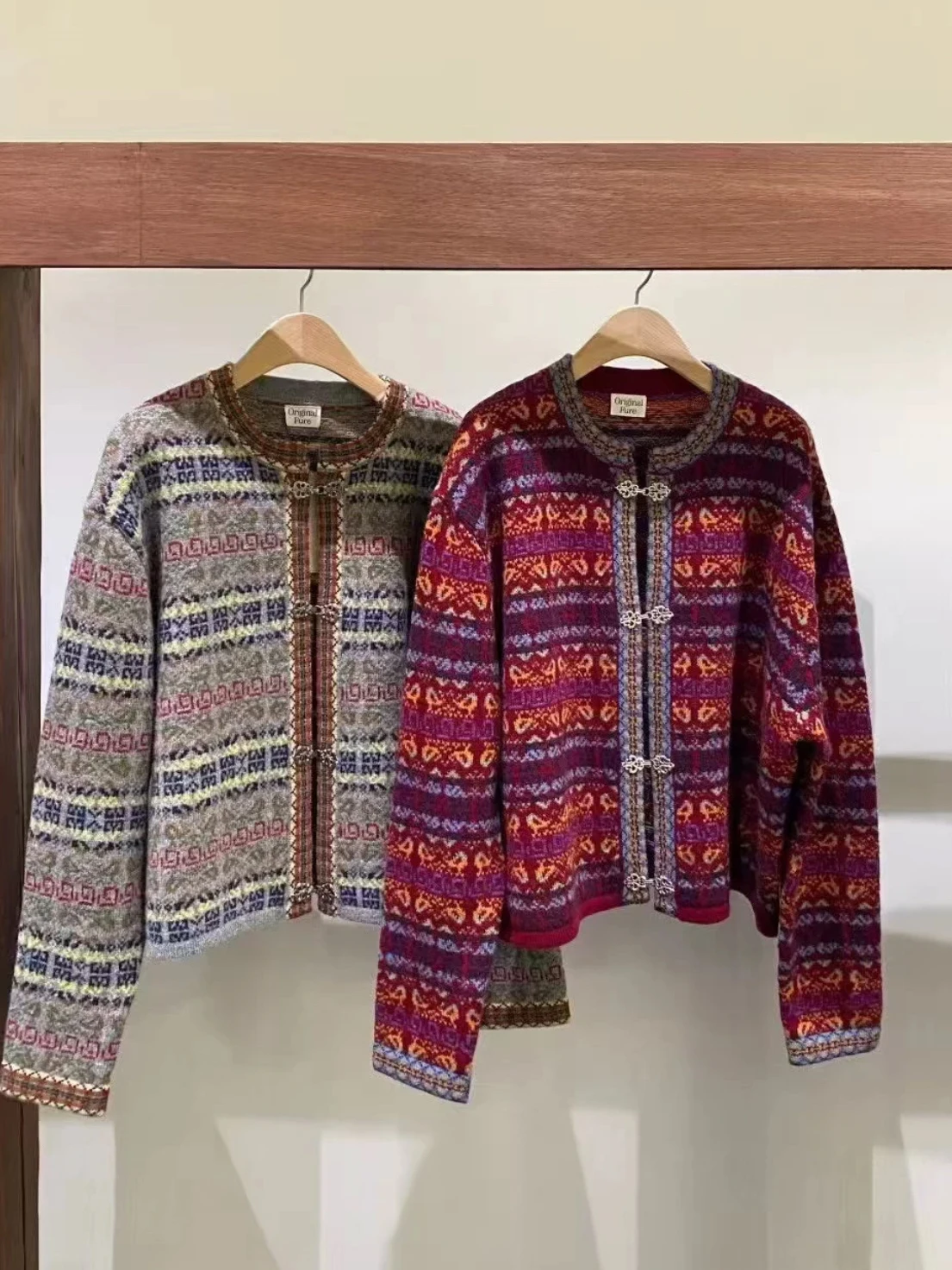 

Корейское ретро-корейское тяжелое вязаное круглое пальто Ne Jaet фиолетового, красного цвета, ранняя осень, Новое поступление, теплое излучающее Thiened пальто