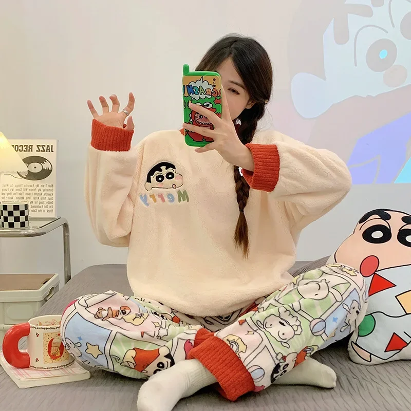 New Crayon Shin-chan Coral Velvet Women Pajamas Fall Winter Thickened Long-sleeved Pants Two-piece Cute Loose Warm Homewear Suit