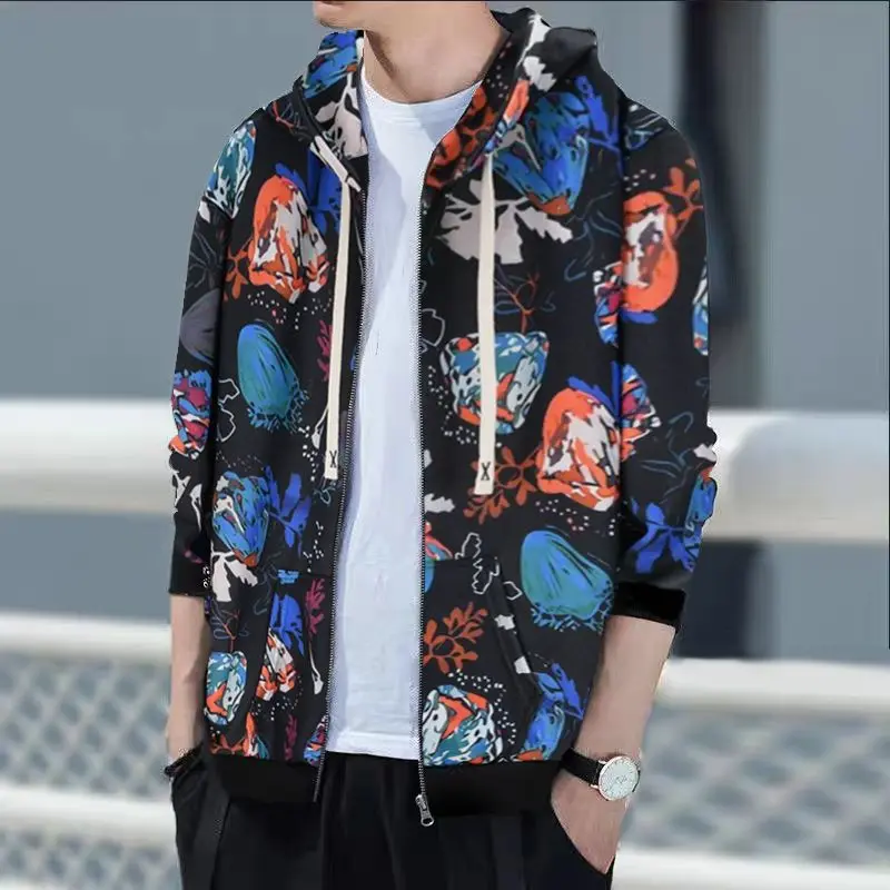 

Новая китайская камуфляжная легкая куртка с капюшоном для молодежи, мужская повседневная верхняя одежда, сезон весна-осень, модная