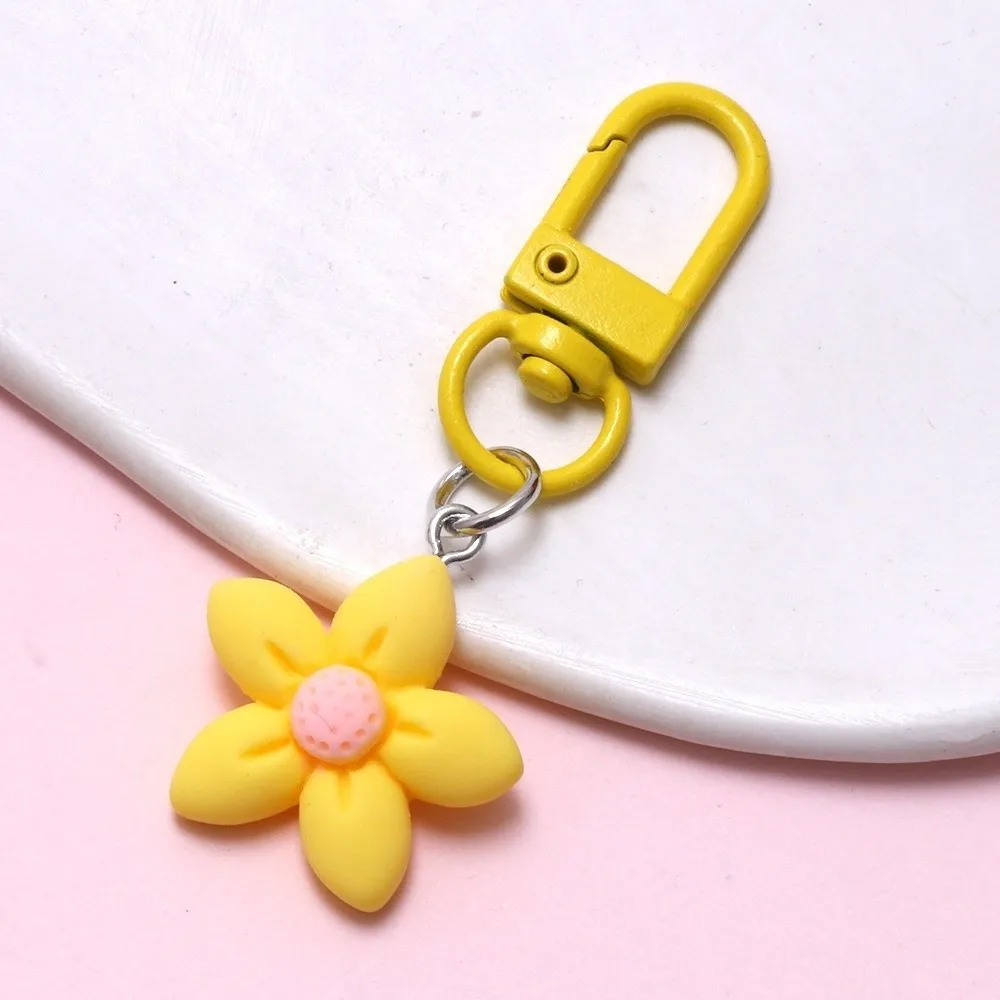 Модный брелок с цветком из смолы, красочный автомобильный брелок для ключей, цветочный рюкзак, подвесное украшение