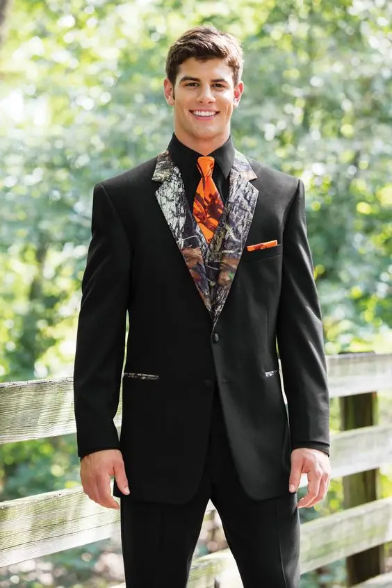 

Brand New Groomsmen Camo Groom Tuxedos Shawl Notch Lapel Men Suits Wedding Best Man Blazer ( Jacket+Pants+Vest + Tie)