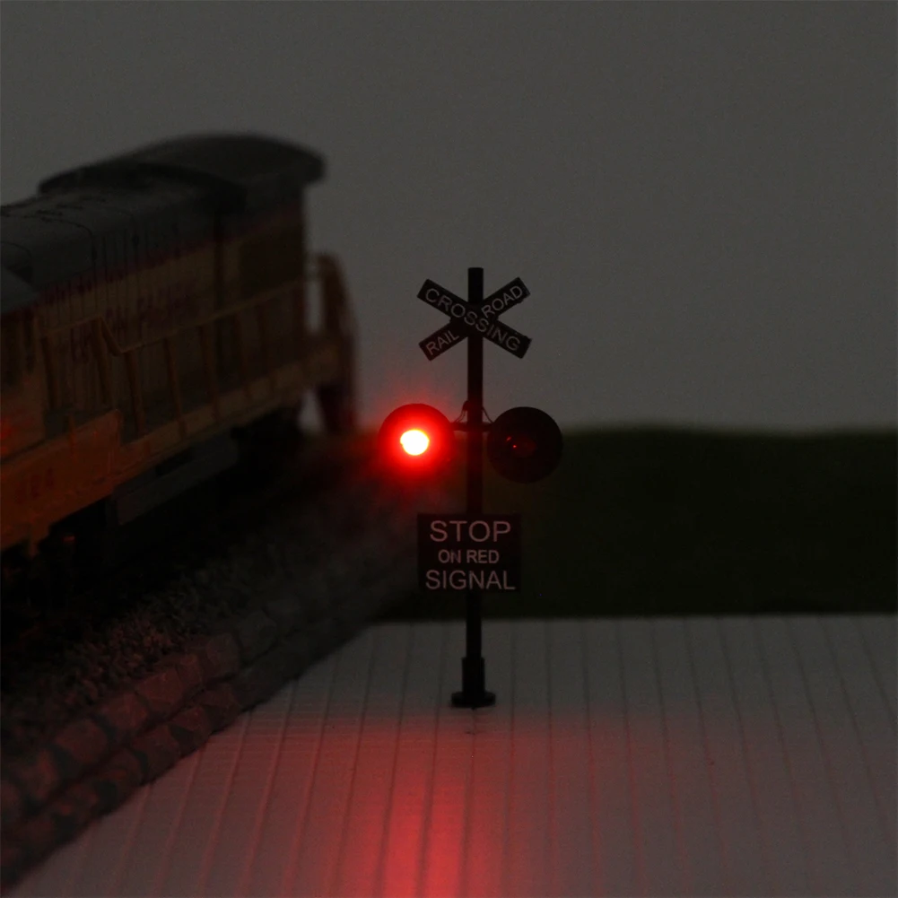 HO Scale 1:87 Railroad Crossing Signal Stop on Red Signal 2-LEDs Evemodel JTD877R