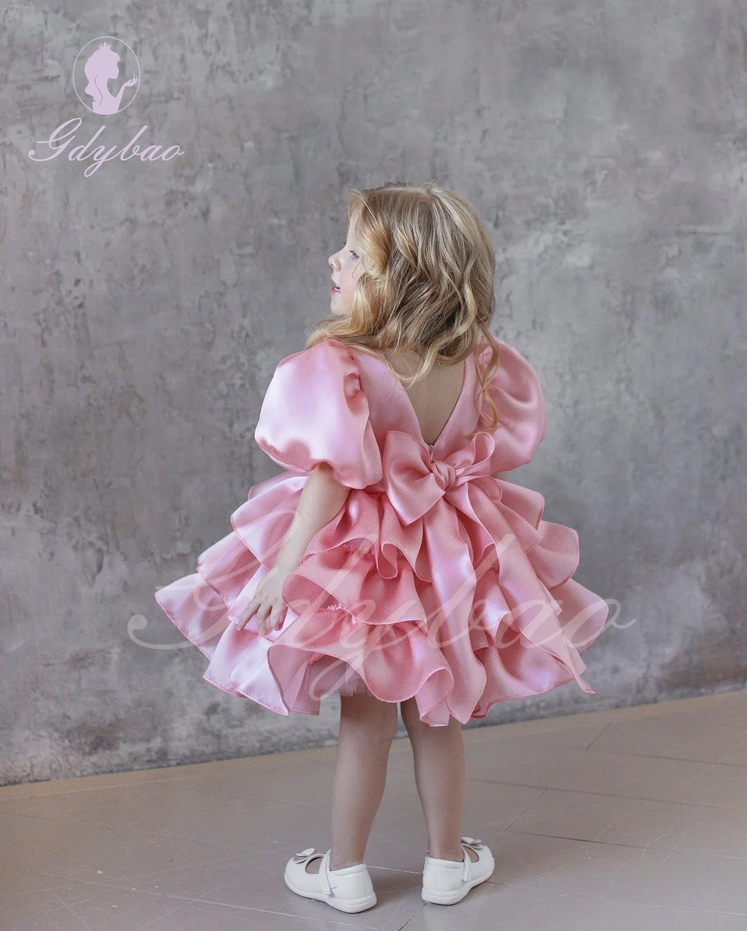 

Pink Satin Flower Girl Dress For Wedding Puffy Short Sleeves Princess Kids Baby Birthday Party First Communion Ball Gown