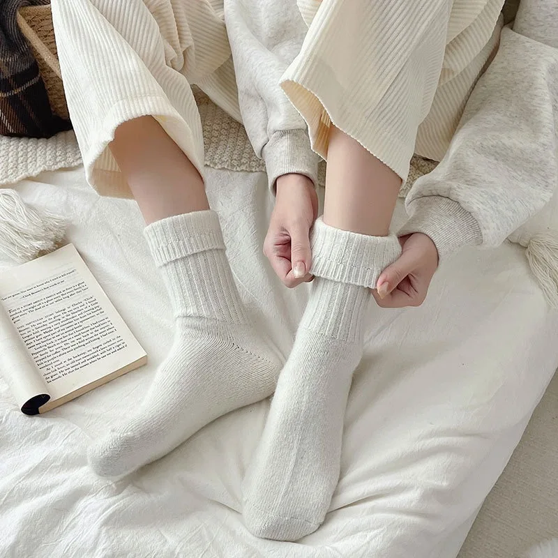 

Sock Leisure Ankle Crew Fuzzy Winter Thickened Rabbit Fur Warm Women mid-calf Thickened Outdoor New B8W112