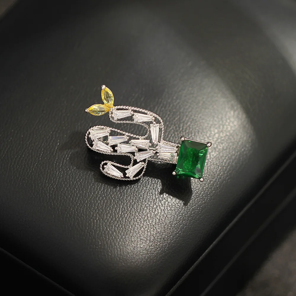 broche-personalizado-de-cacto-em-vaso-com-micro-zirconias-incrustadas-doce-e-versatil-pequeno-alfinete-de-colarinho-para-homens-e-mulheres