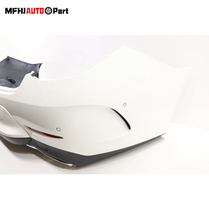 لوحة غطاء المصد الخلفي لعام 2019 - 2021 مرسيدس CLS450 C257 OEM