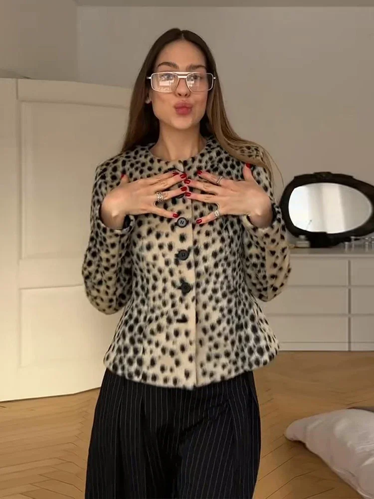 Faux Fur Spotted Leopard Print Cropped Jacket Women Round Neck Single Breasted Fluffy Plush Coat 2026 Lady Vintage Y2K Outerwear