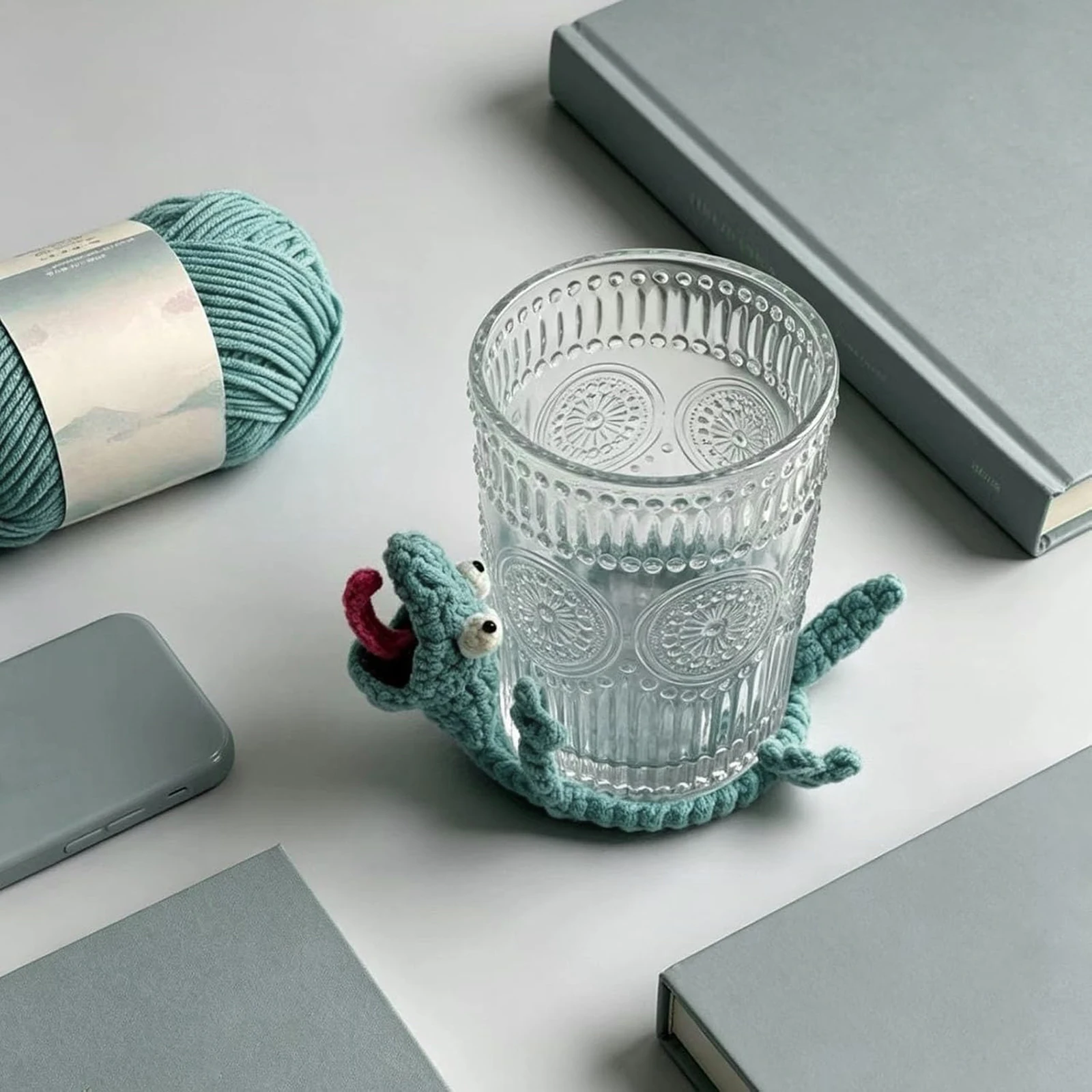 Crochet Lizard Cup Coaster Fun Little Lizard Animal Cup Mats Cute 3D DIY Handmade Funny Amigurumi Drink Mug Rug Desktop Decor view 5