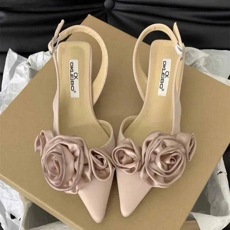 

Fashion Thin Heeled Low Heeled Shoes Buckle Strap Women Pumps Sexy Flower Pointed Toe Mules Shoes Elegant Banquet Prom Sandals
