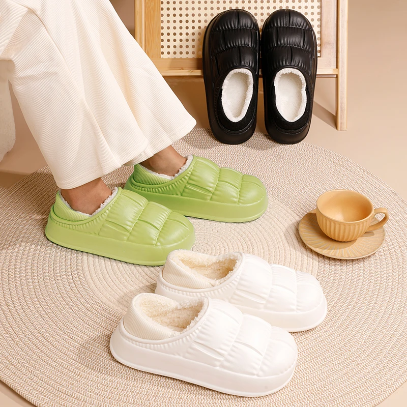 شباشب منزل شتوية مقاومة للماء للنساء، شباشب دافئة من القطيفة غير قابلة للانزلاق، أحذية قطنية خفيفة الوزن وسميكة ونعل ناعم #2