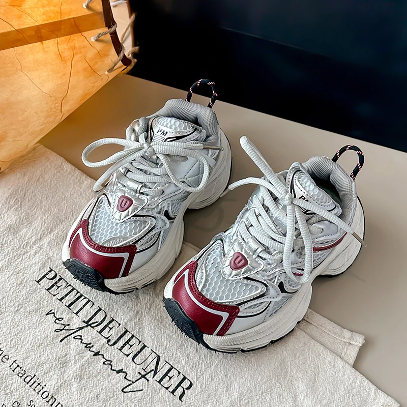 احذية الجري شبكة تنفس بنين بنات أحذية رياضية غير رسمية سميكة لينة وحيد 2025 موضة جديدة للأطفال أحذية رياضية عدم الانزلاق #2