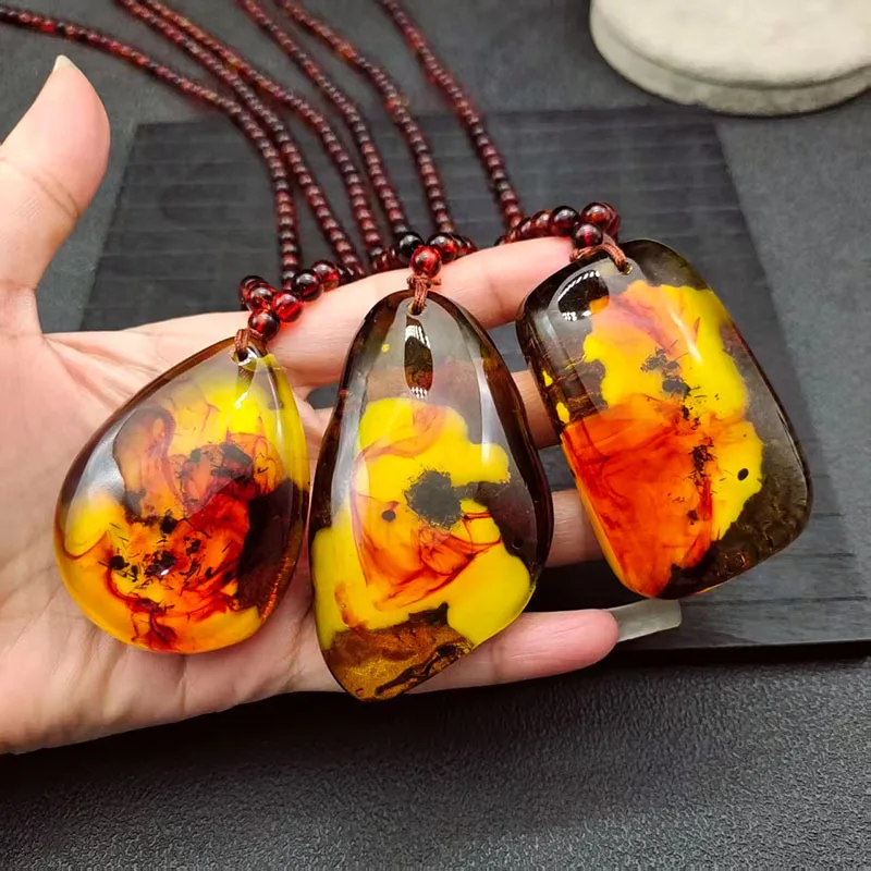 1Pcs Imitation Blood Insect Amber Raw Stone Long Sweater Necklace Water Drop Cloud Grain Plain Pendant Imitation Beeswax Jewelry