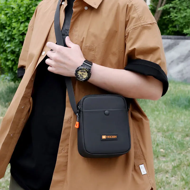 

Men and women one shoulder casual crossbody bag large capacity mobile phone storage anti water anti function