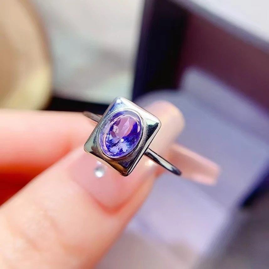 New natural Tanzanite ring, crafted with 925 silver inlay, elegant and grand, holiday gift