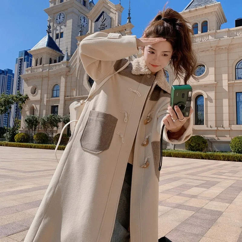 

A tweed coat with horn buttons for women thickened woolen collar and medium-length short people