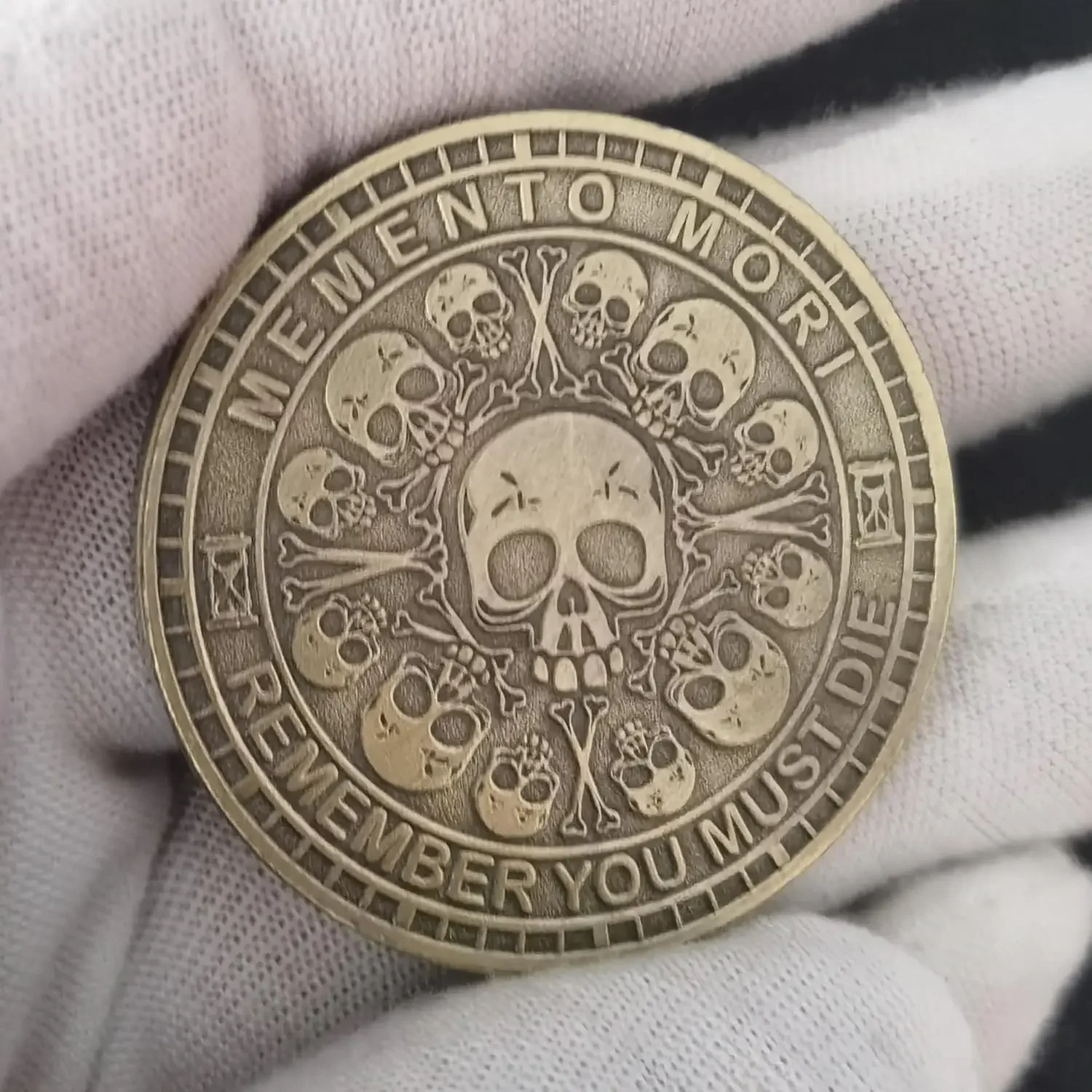 عملة تحدي موري ميموري ، ارتقي بممارستك اليومية على البراز مع ميدالية Amor fatii ، هدية مثالية من الرواقية ومعدن EDC