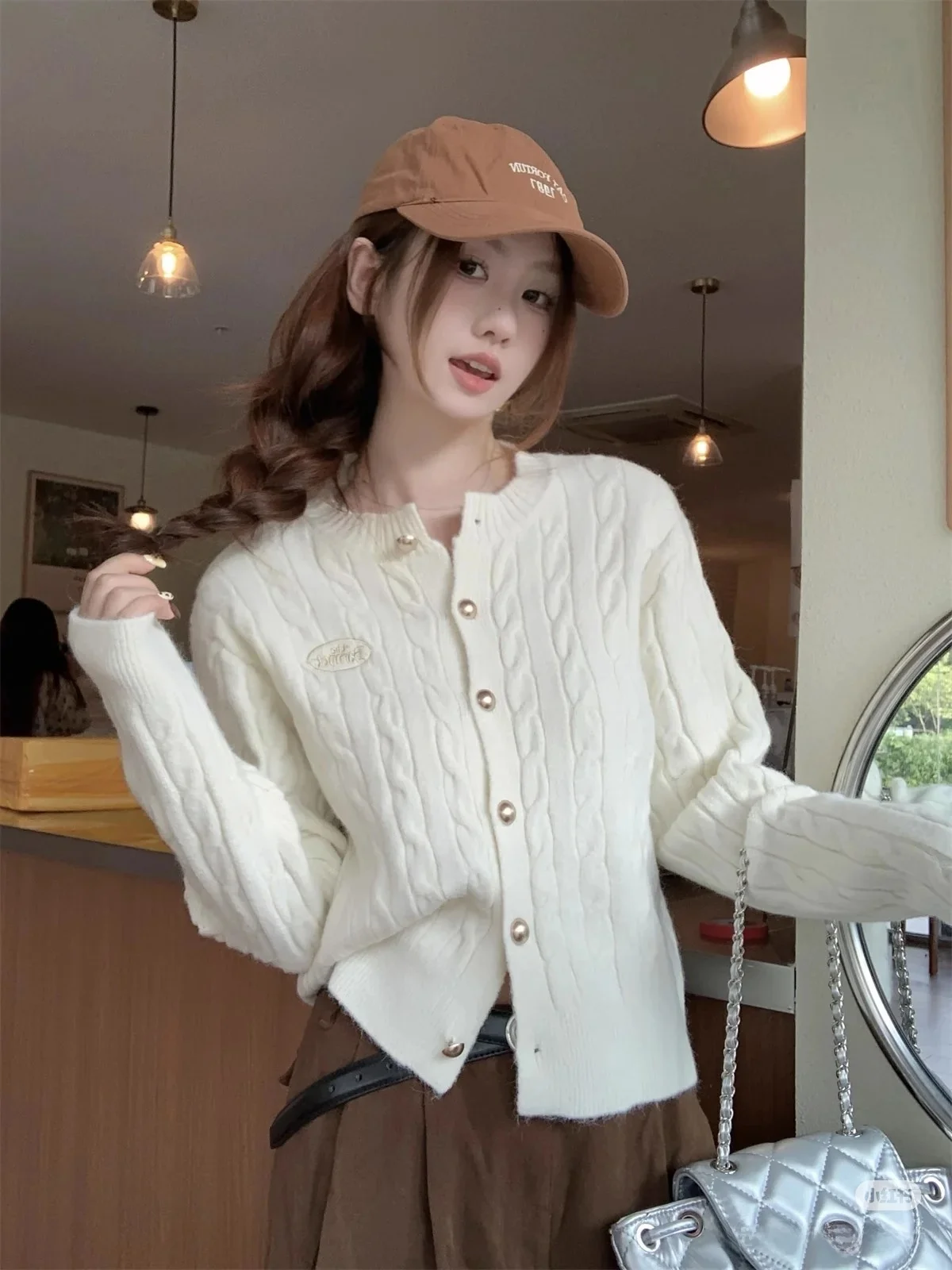 Cardigan Coreano a Maglia Ricamata con Bottoni, Lunghezza Media, Stile Elegante