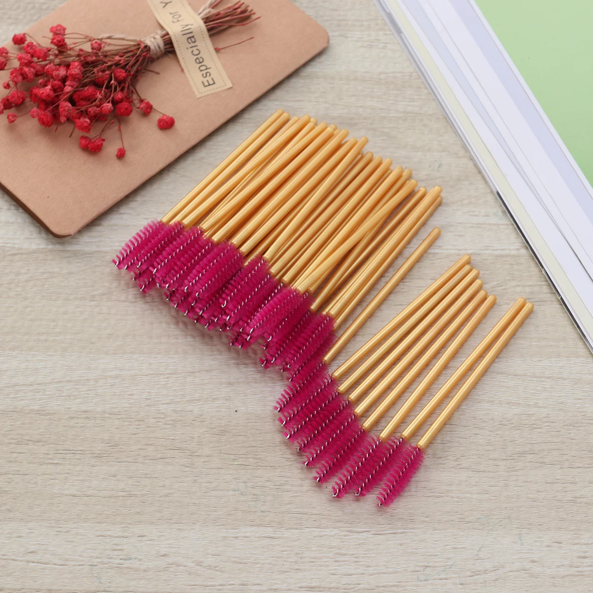 

50 Pcs Eyelash Brush Portable Volume Mascara Applicator Make up Wand Makeup Nylon Wands