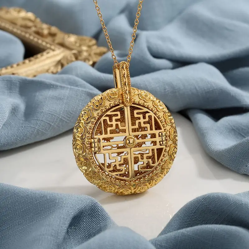 Openwork Sand Gold Phoenix Pendant Brass Ancient Method Necklace Chinese Style Double Door Good Luck Round Women Sweater Chain
