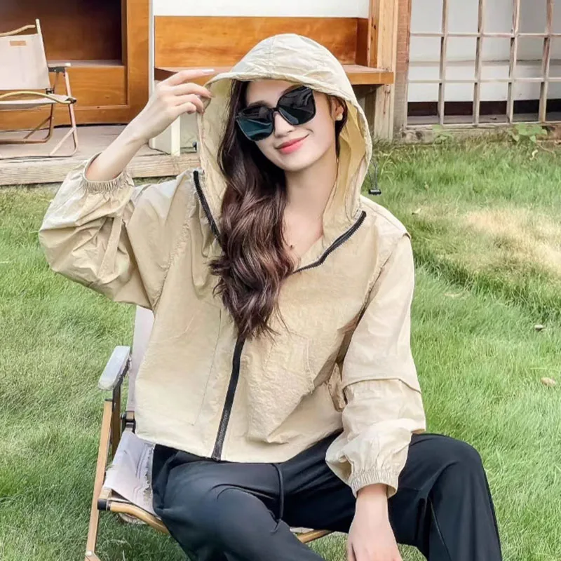 Solid Thin Breathable Hooded Jacket Women Summer Outdoor Travel Sports Sunscreen Clothing Quick Drying Casual Zipper Short Coat