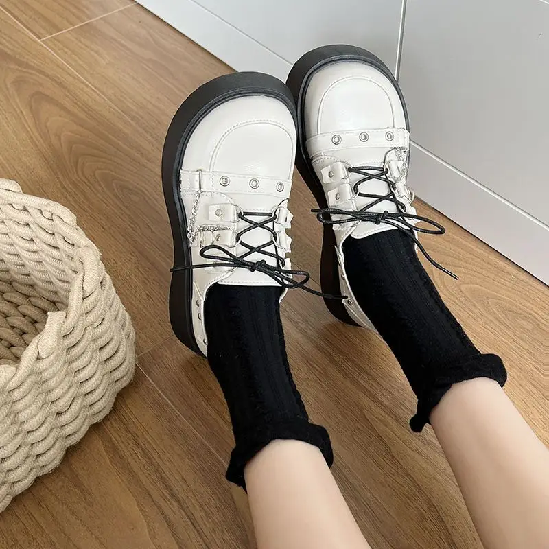 

Hot Sale British Style Women Loafers Plus Size 41-43 Wide Feet Thick Sole Metal Buckle Outdoor Casual Shoes