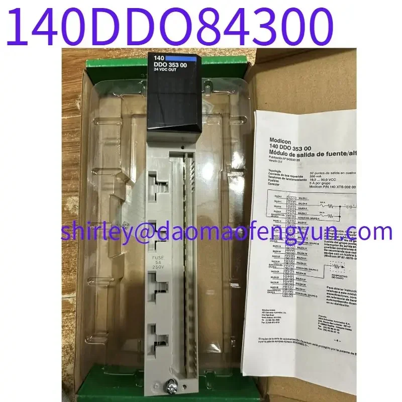 Brand New PLC module 140DDO84300