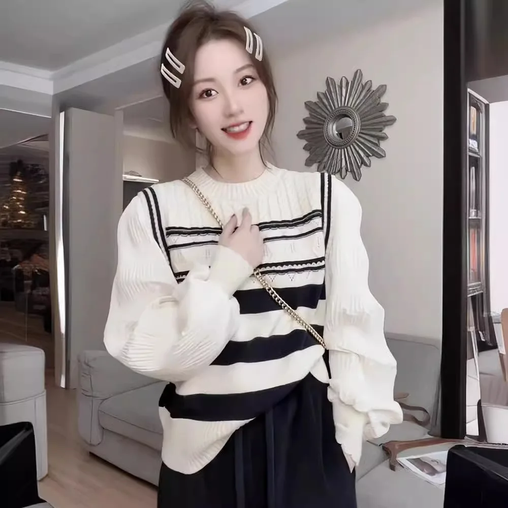 

2025 New Bubble Sleeve Patchwork Sweater Shirt Women's Style Spring Autumn French Style Loose Fit Knitted Stripe Top