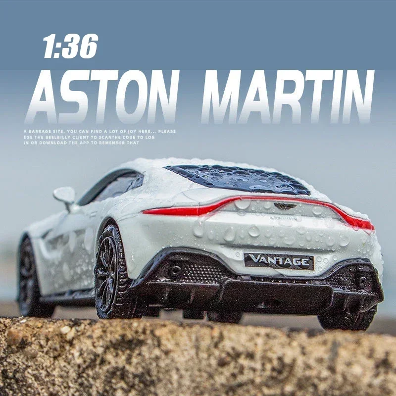 Aston Martin Vantage-Modèle de voiture en alliage moulé sous pression pour enfants et adultes, jouet de Noël, véhicules en métal, cadeau d'anniversaire, 1:36, F192